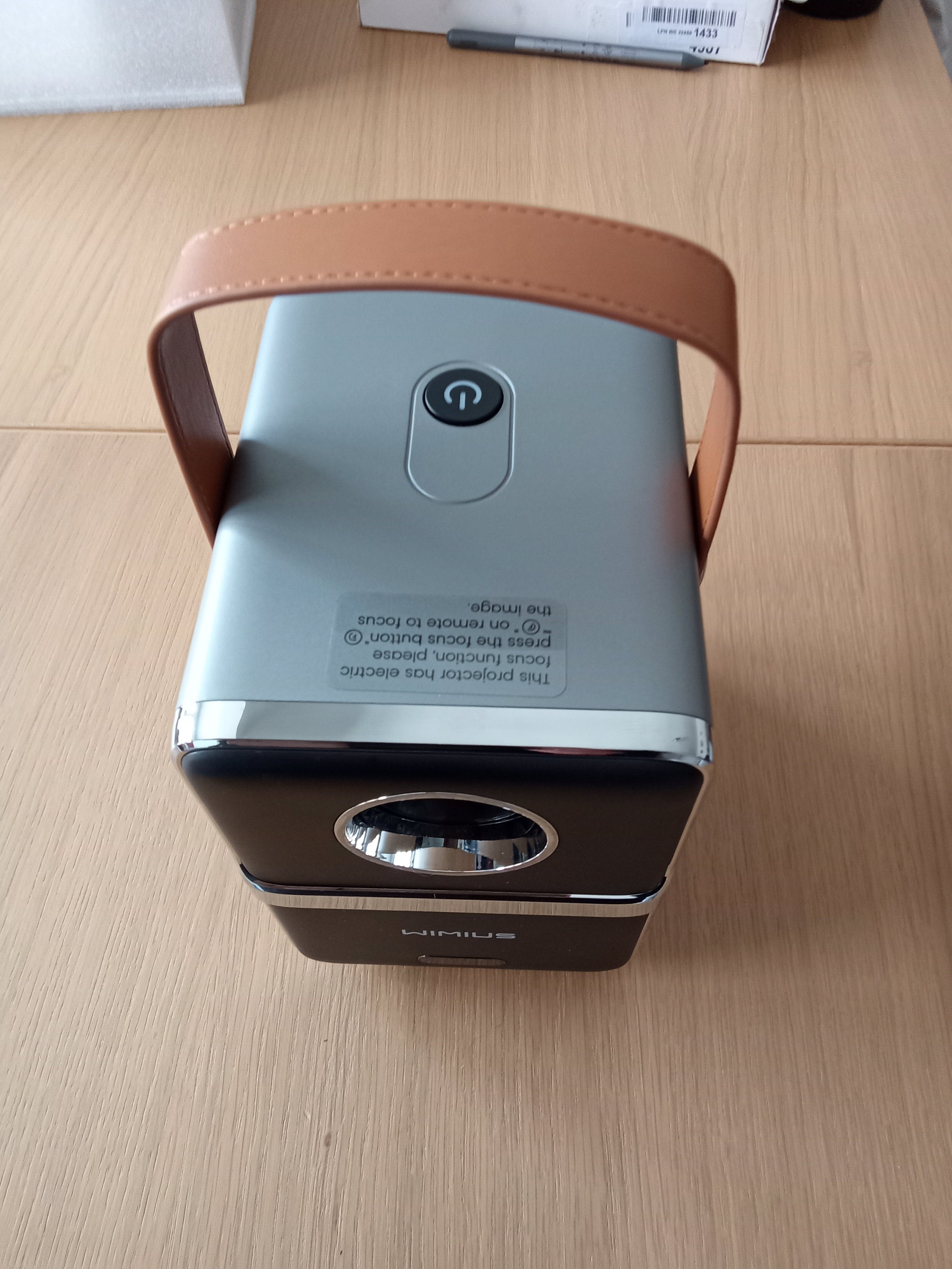 Mini Proyector WiFi Bluetooth WIMIUS grado A