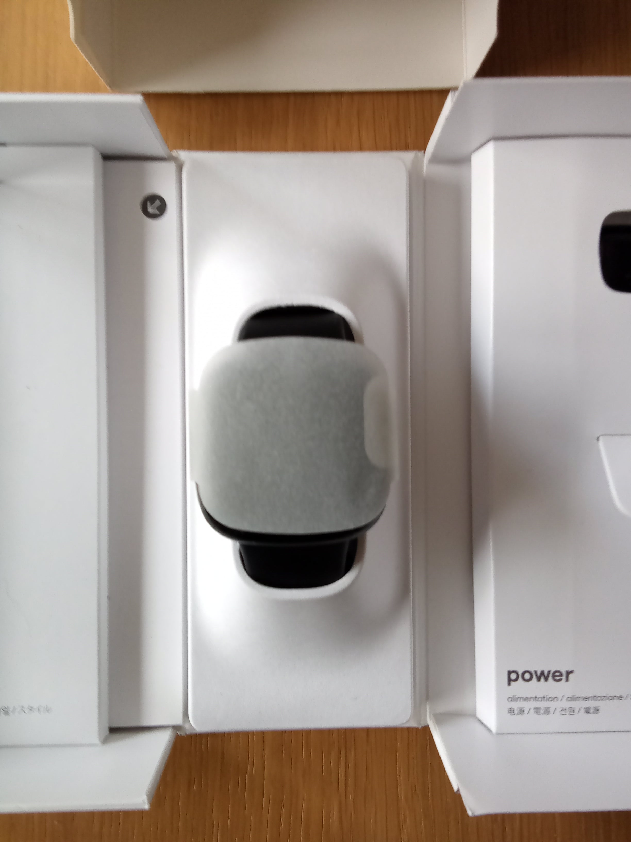 Fitbit Versa 4 negro GRADO B