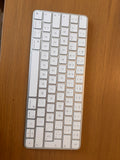 Apple magic keyboard GRADO B