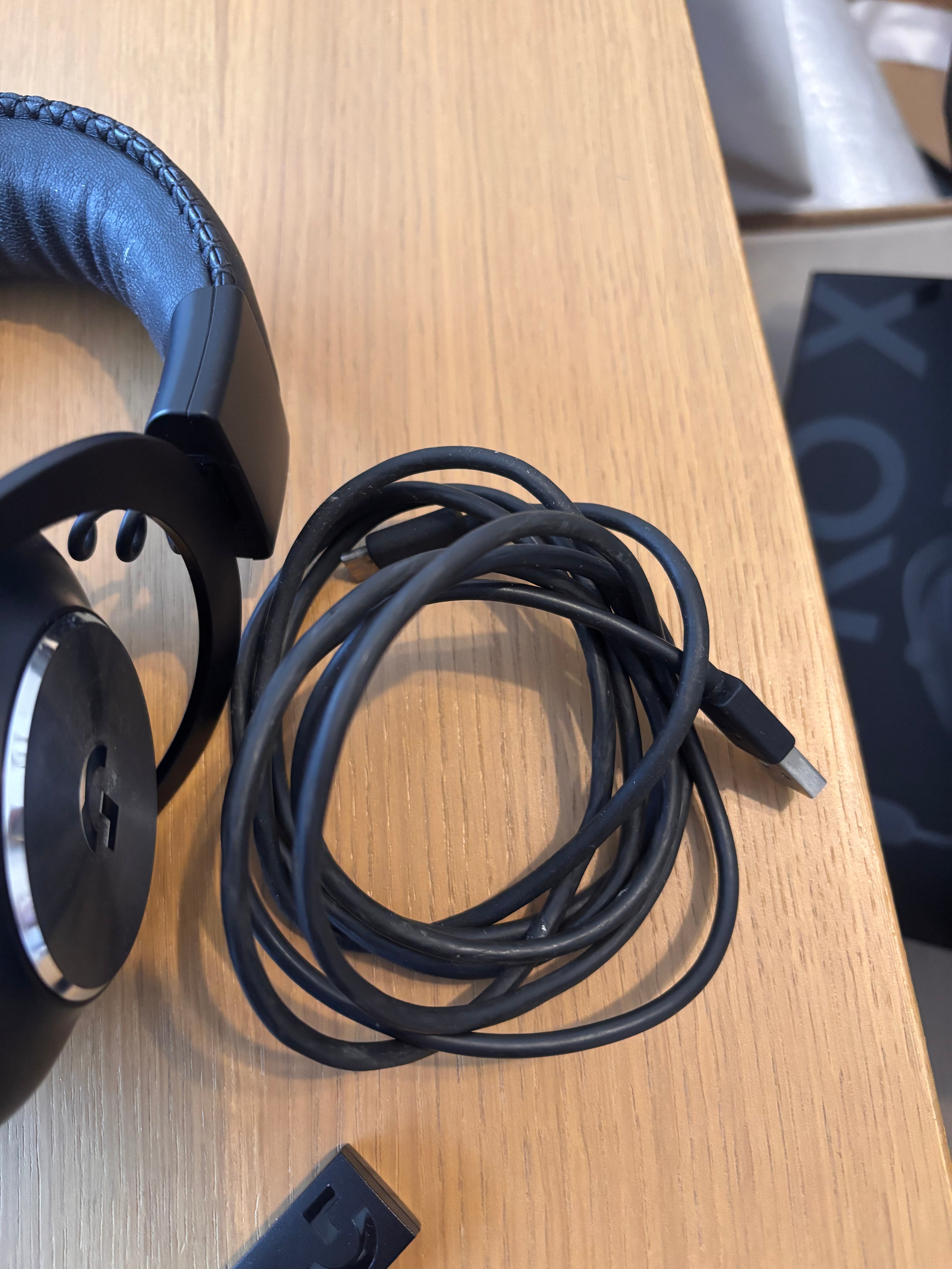 Logitech G PRO X LIGHTSPEED GRADO C